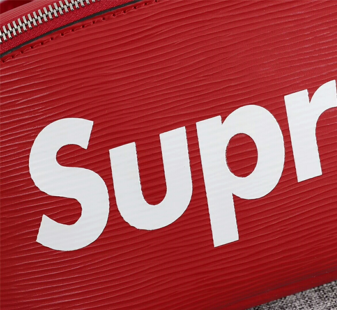 Supreme シュプリーム スーパーコピーN品代引き対応国内発送後払い安全必ず届く優良サイト